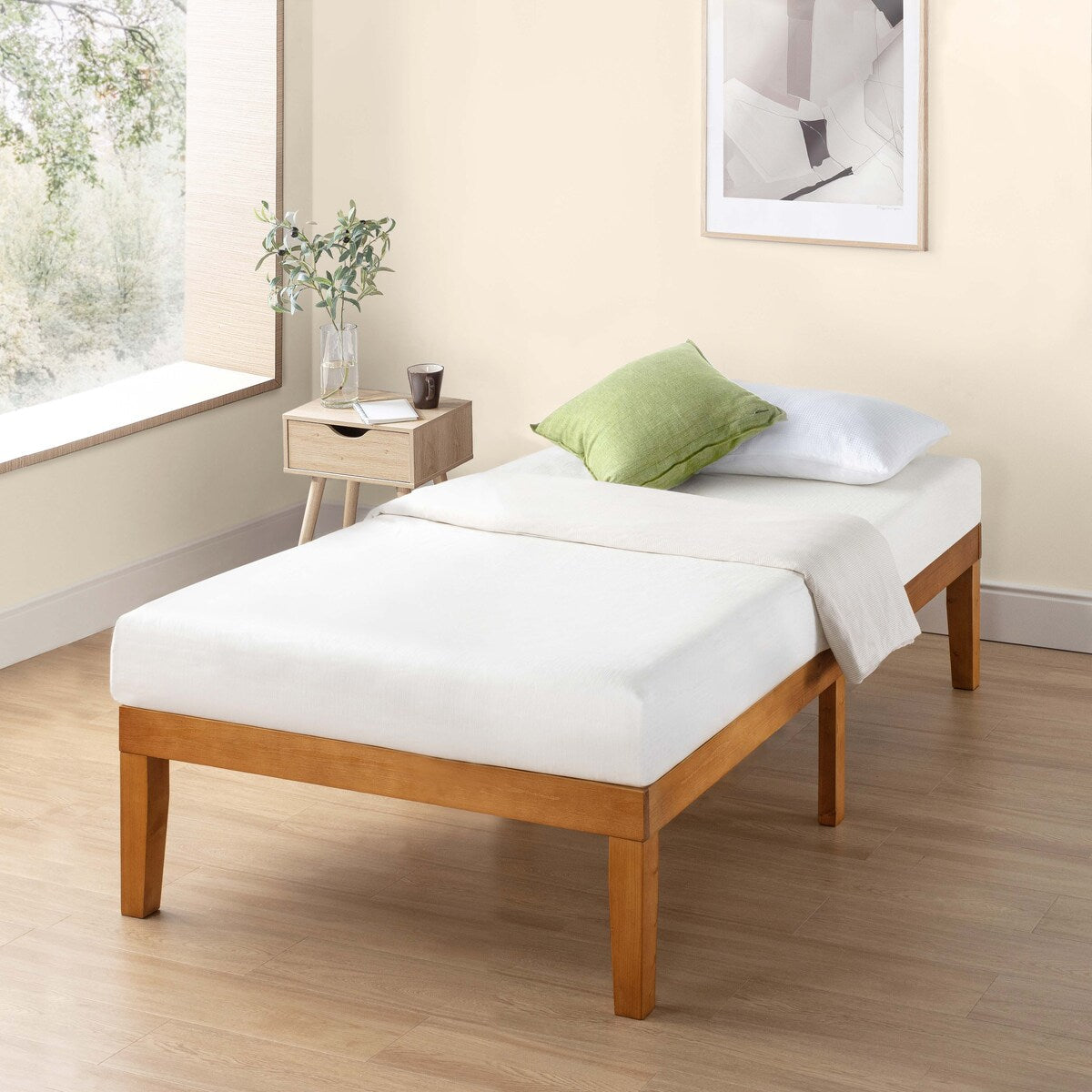 Struttura letto a piattaforma in legno massello da 16 pollici, disponibile in diverse finiture.
