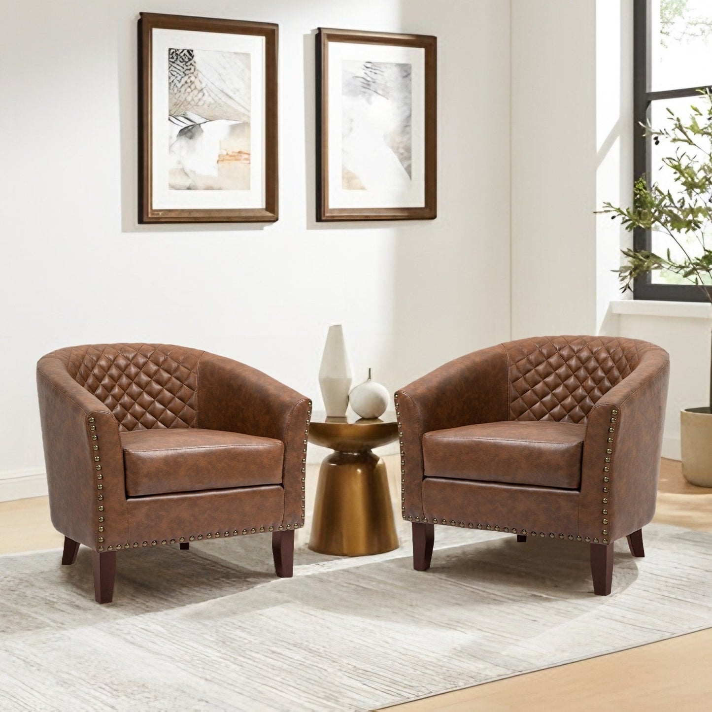 Set di 2 poltrone con schienale a forma di botte in simil pelle vegana da 73,7 cm (29 pollici) con borchie decorative.