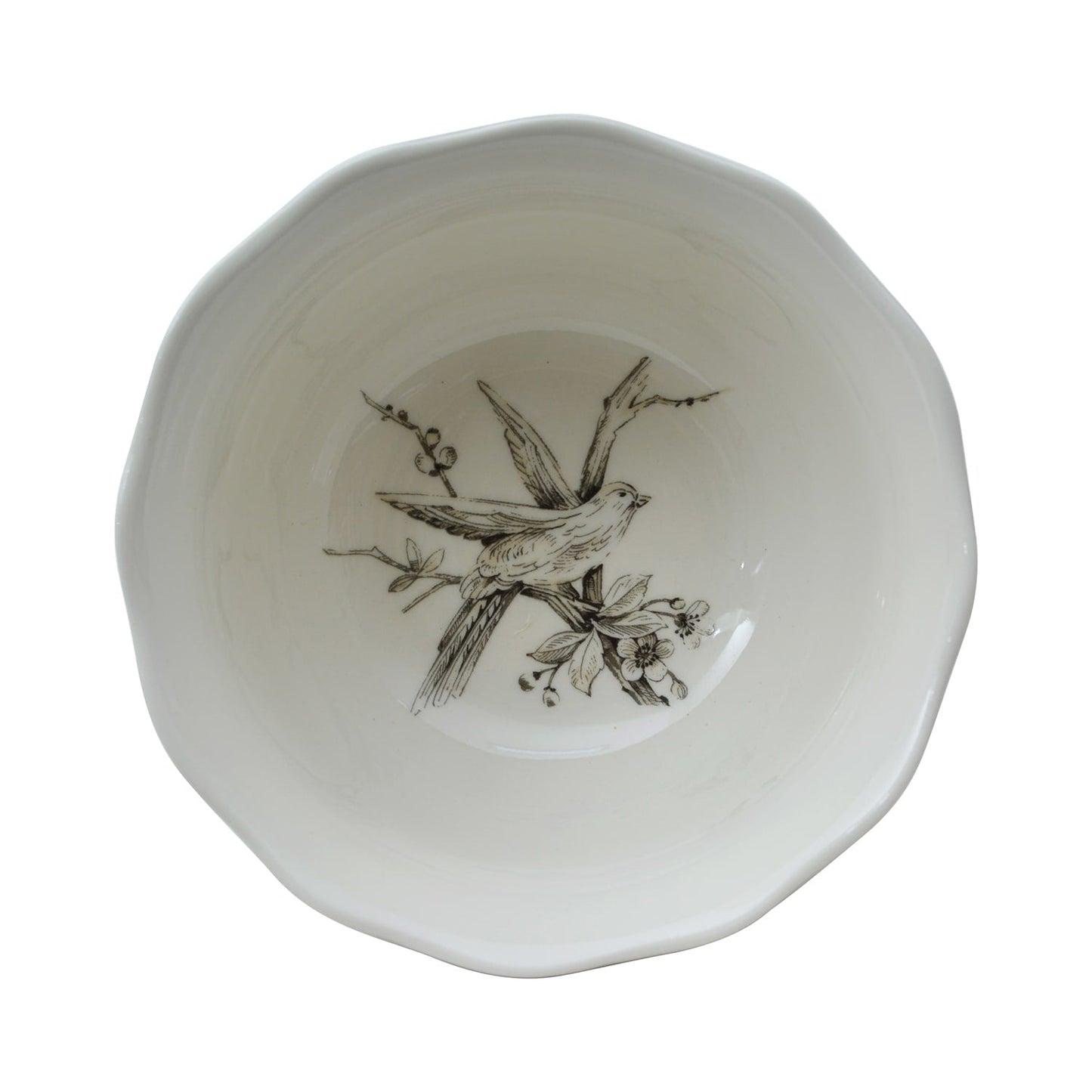 Set da tavola in porcellana 222 Fifth Adelaide da 16 pezzi con piatti rotondi, ciotole e tazze, bianco antico.