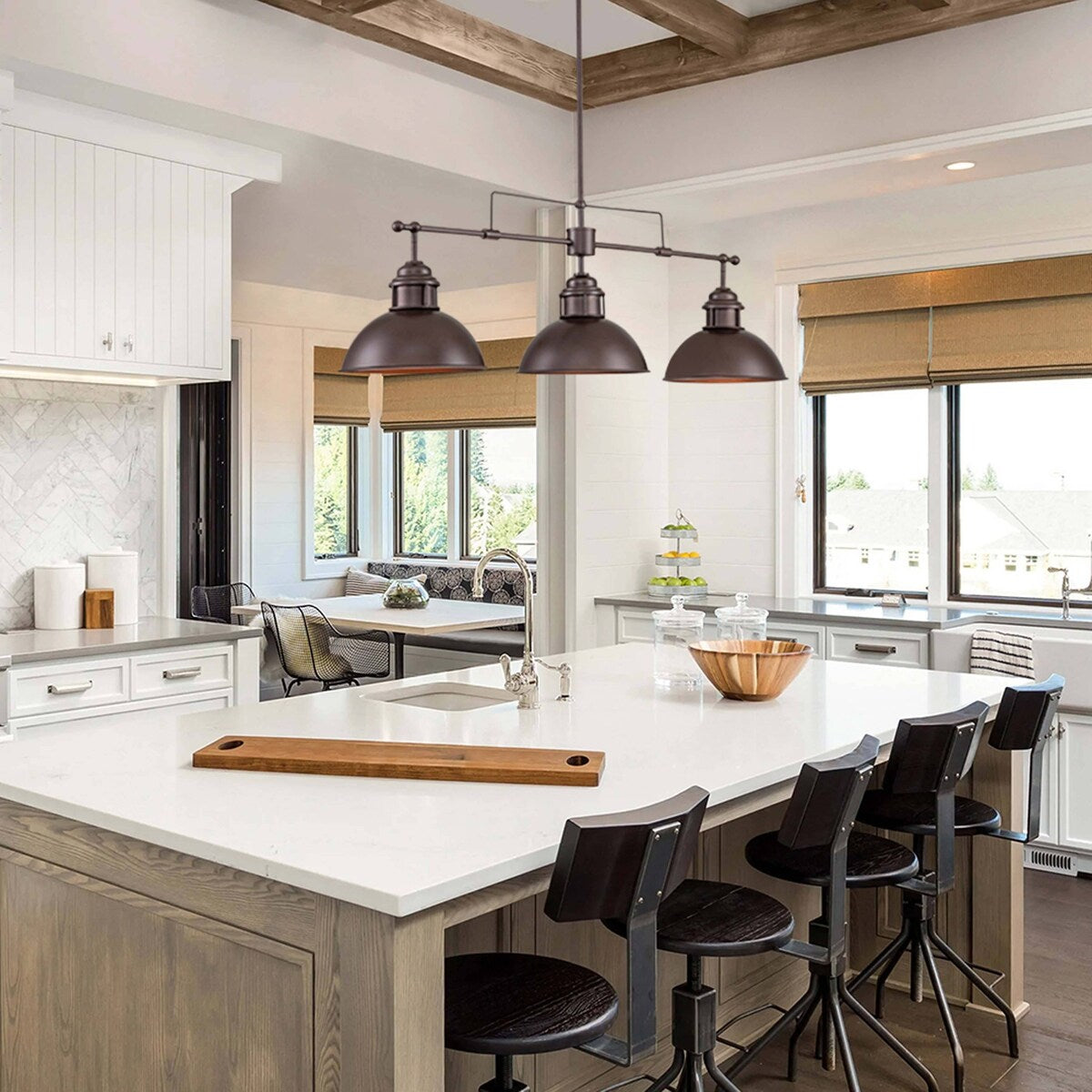 Lampada a sospensione a 3 luci in stile industriale/rustico a forma di cupola, in metallo, con finitura in bronzo oliato, ideale per illuminare isole cucina.