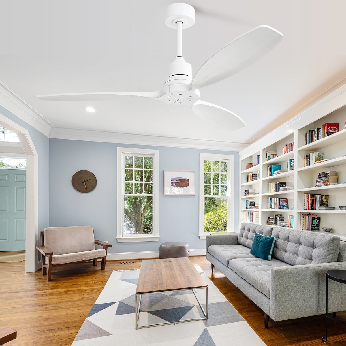 Ventilatore da soffitto moderno da 52 pollici in legno massello/ABS con telecomando (senza luce), 6 velocità, flusso d'aria reversibile.