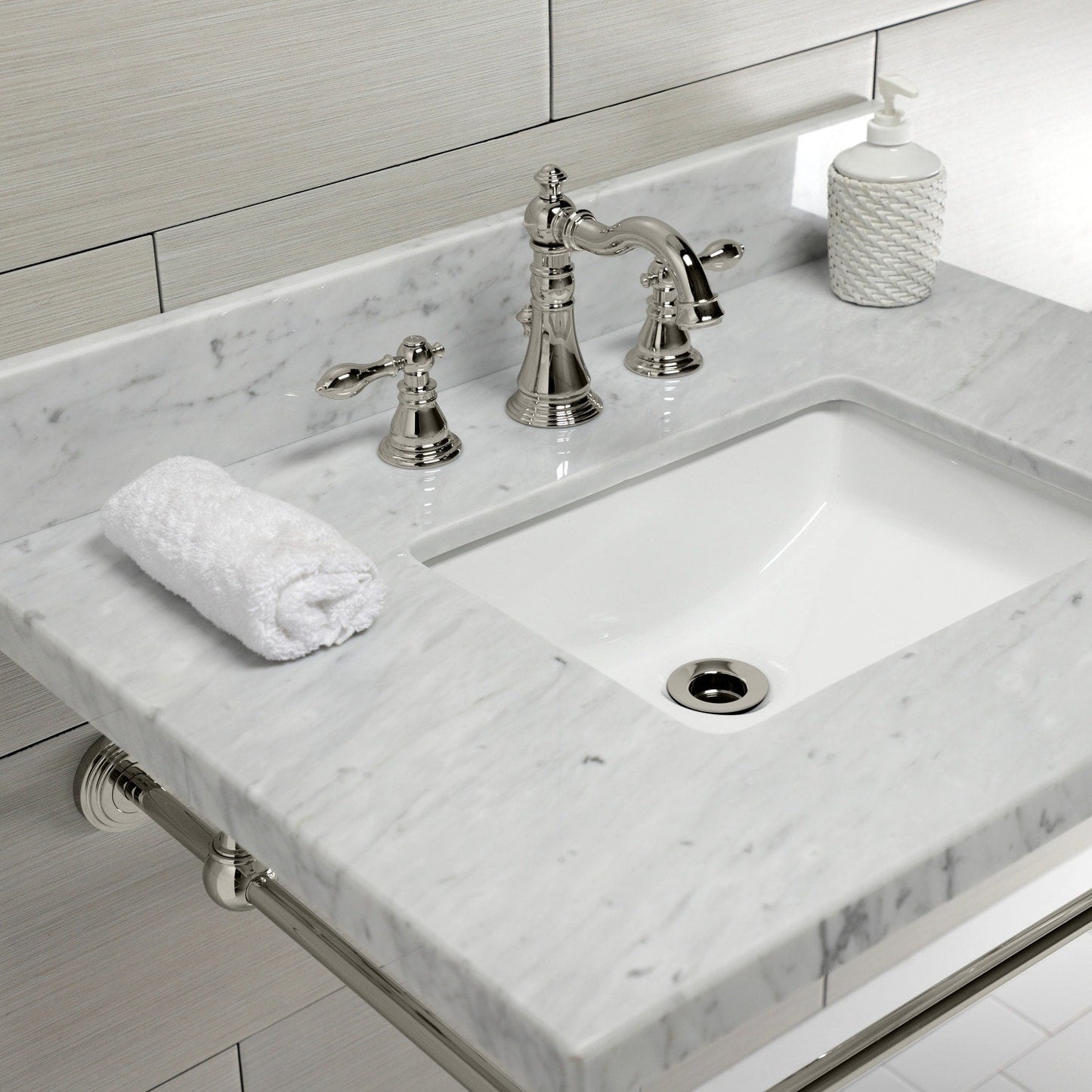 Rubinetto da bagno American Classic a tre fori