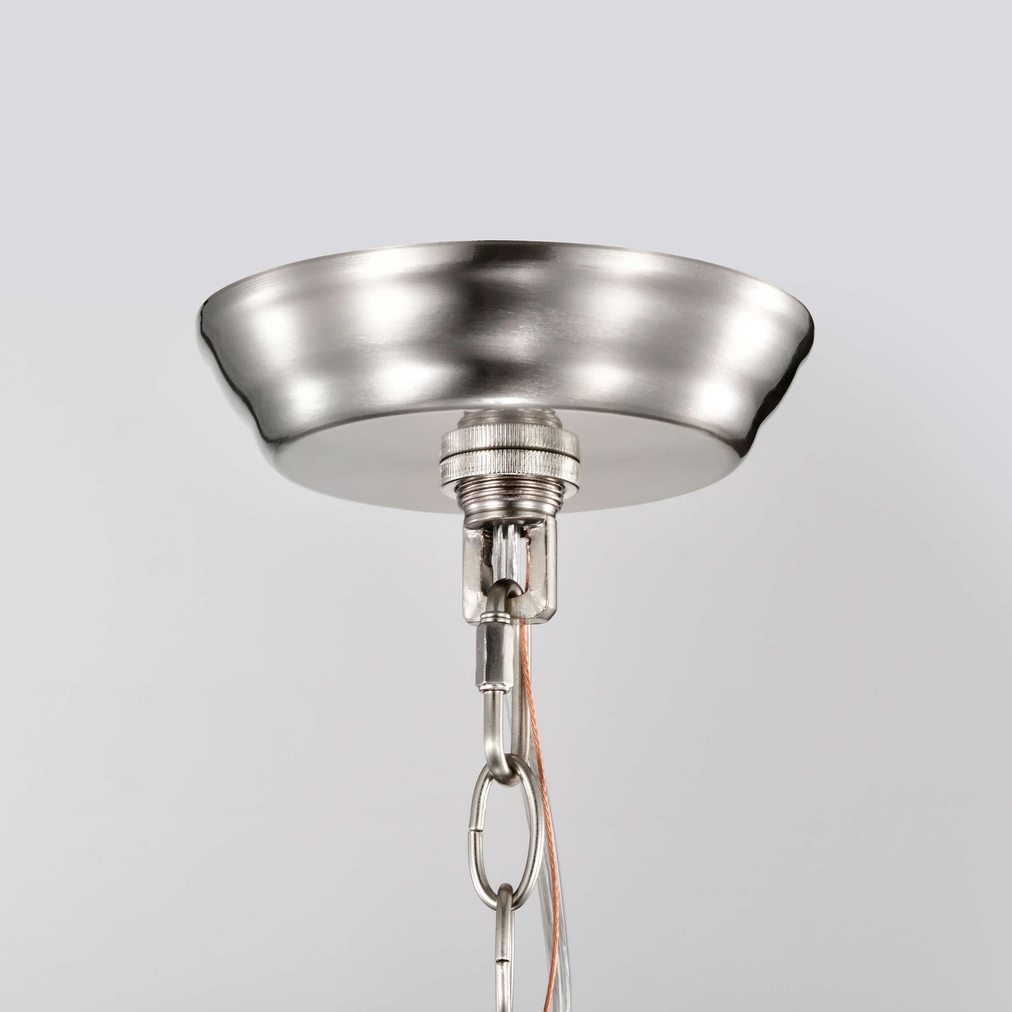 Lampadario Anita con paralume a tamburo e prisma in vetro trasparente