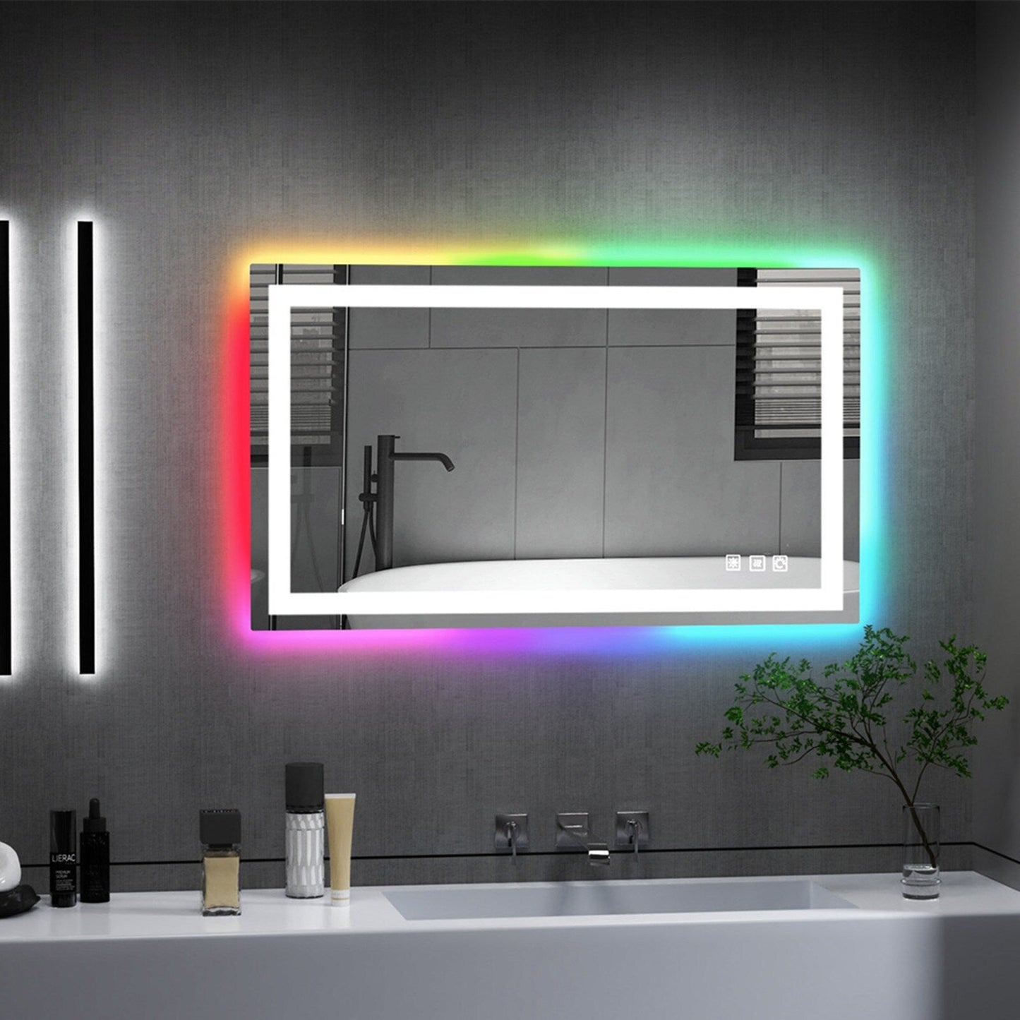 Specchio da bagno con retroilluminazione RGB e illuminazione frontale a LED, anti-appannamento.