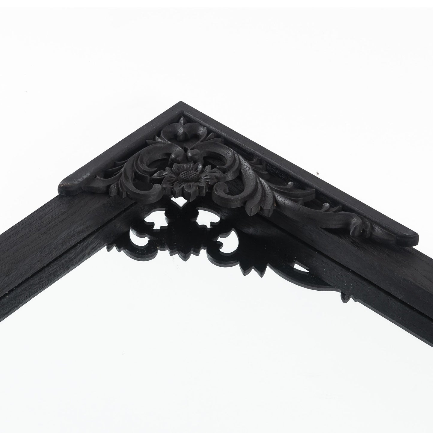 Specchio da terra a figura intera con arco e intaglio in legno massello