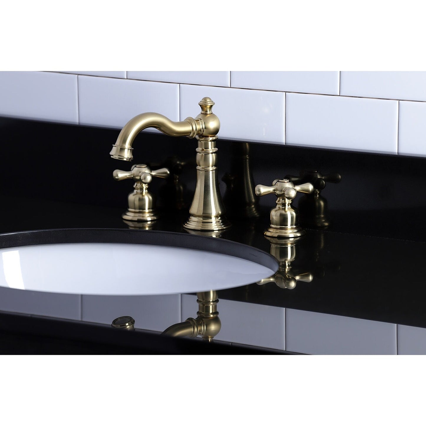 Rubinetto da bagno American Classic a 8 pollici con montaggio a tre fori