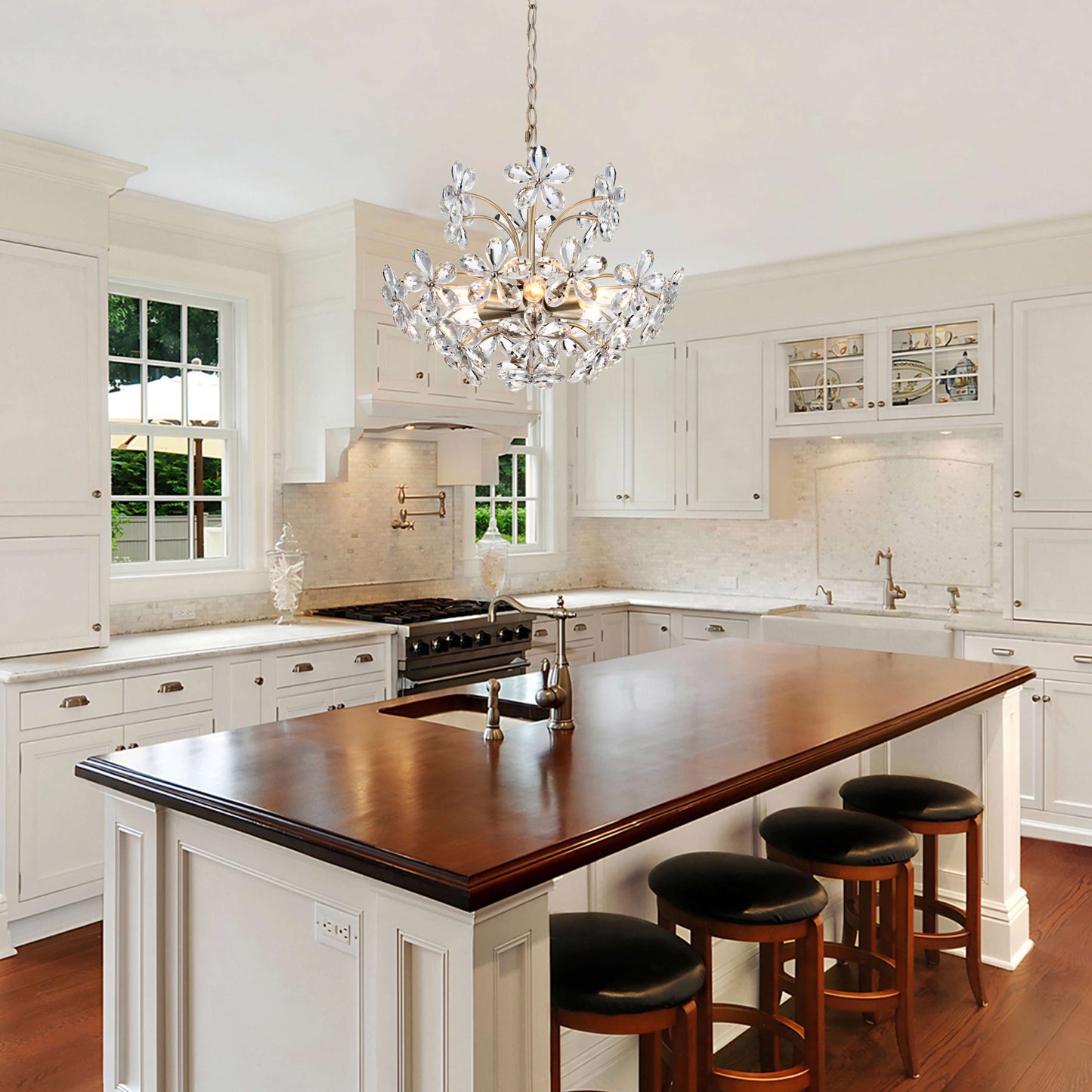 Lampadario Rosa a 6 luci con cristalli di champagne color argento spazzolato a forma di fiore