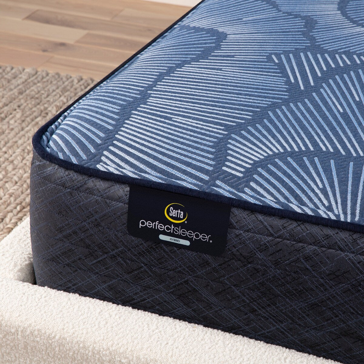 Materasso Serta Perfect Sleeper Pacific Peace 12 Hybrid, rigido.
