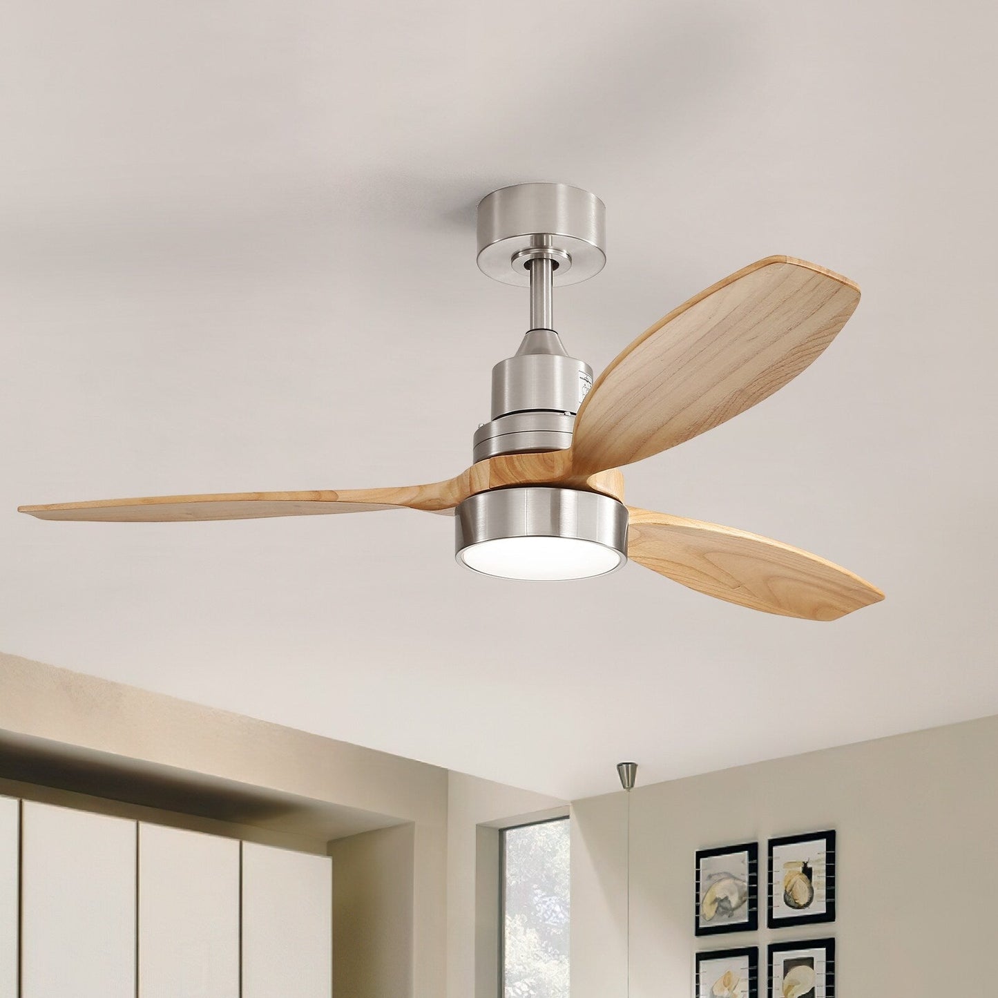 Sofucor Ventilatore da soffitto interno in legno da 52 pollici con luce e telecomando, luce integrata opzionale