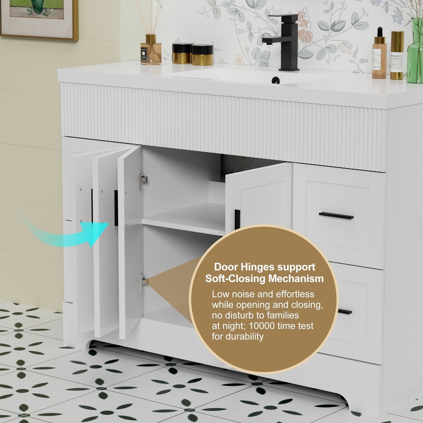 Set per bagno Wavy Line con mobile lavabo e miscelatore, disponibile nelle misure 30/36/48 pollici.