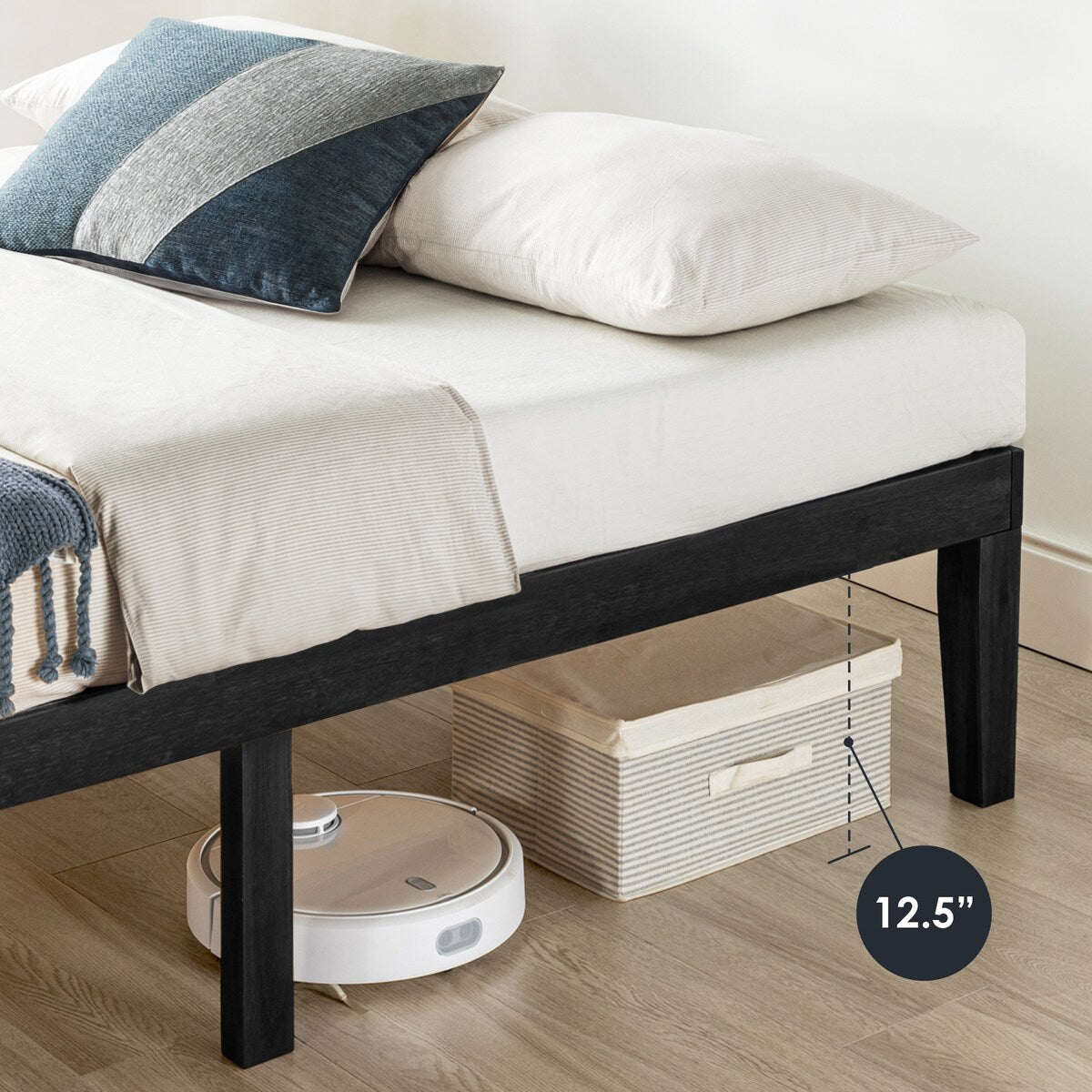 Struttura letto a piattaforma in legno massello da 16 pollici, disponibile in diverse finiture.