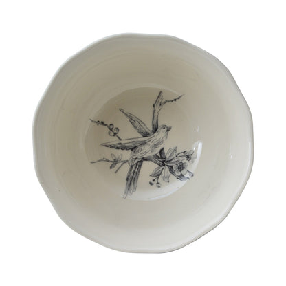 Set da tavola in porcellana 222 Fifth Adelaide da 16 pezzi con piatti rotondi, ciotole e tazze, blu scuro