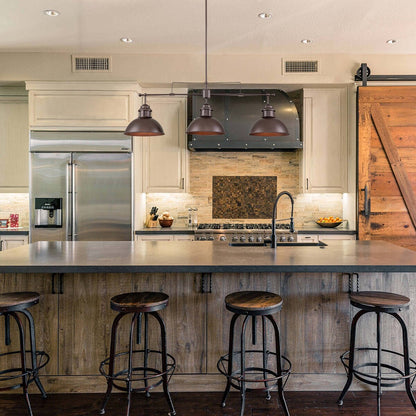 Lampada a sospensione a 3 luci in stile industriale/rustico a forma di cupola, in metallo, con finitura in bronzo oliato, ideale per illuminare isole cucina.