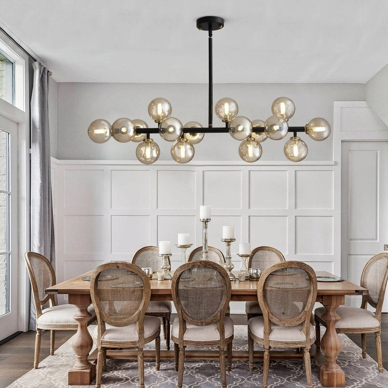 Lampadario lineare a 16 luci in ottone dorato, stile Mid-Century Modern, da 40 pollici, con paralume in vetro satinato, ideale per la sala da pranzo.