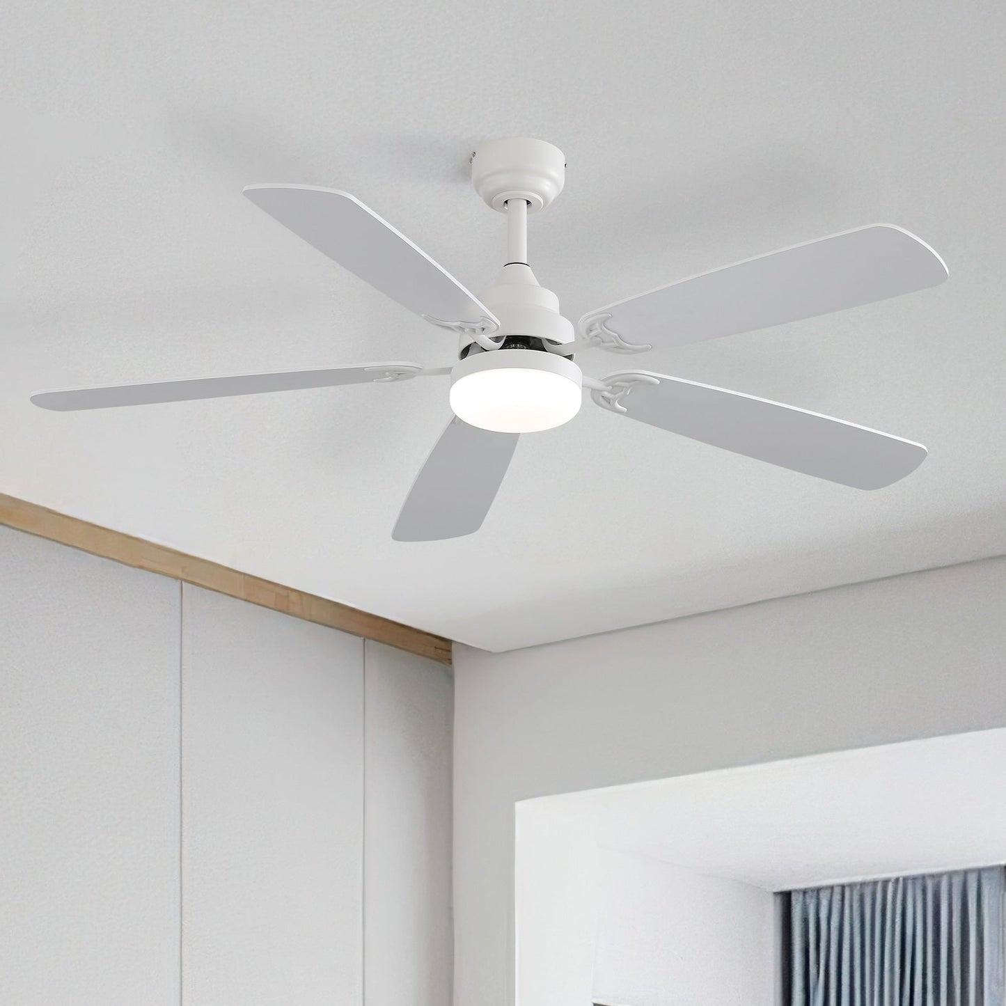 Ventilatore da soffitto a LED integrato da 48 e 52 pollici con luce e telecomando, motore DC reversibile
