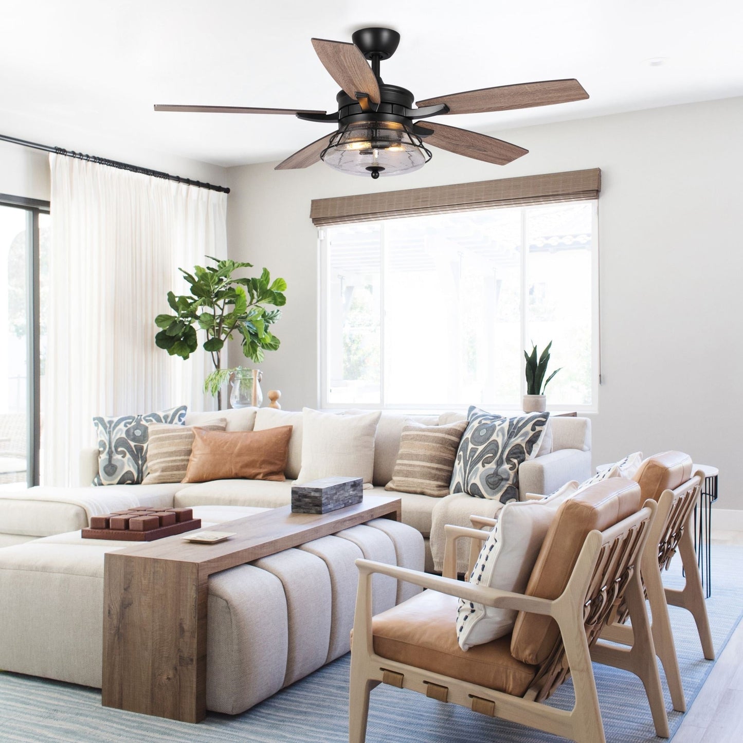 Ventilatore da soffitto decorativo nero con vetro semitrasparente da 52 pollici, con telecomando e kit luci.