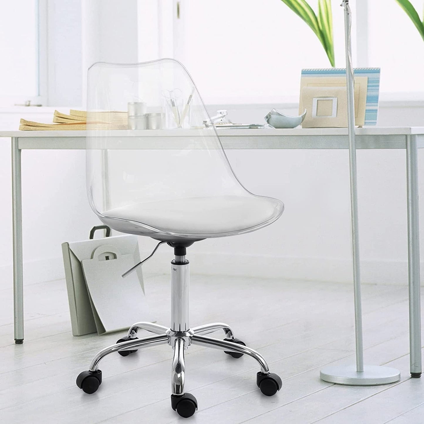 Sedia da ufficio girevole in acrilico, regolabile in altezza, senza braccioli, con ruote, per uso domestico.