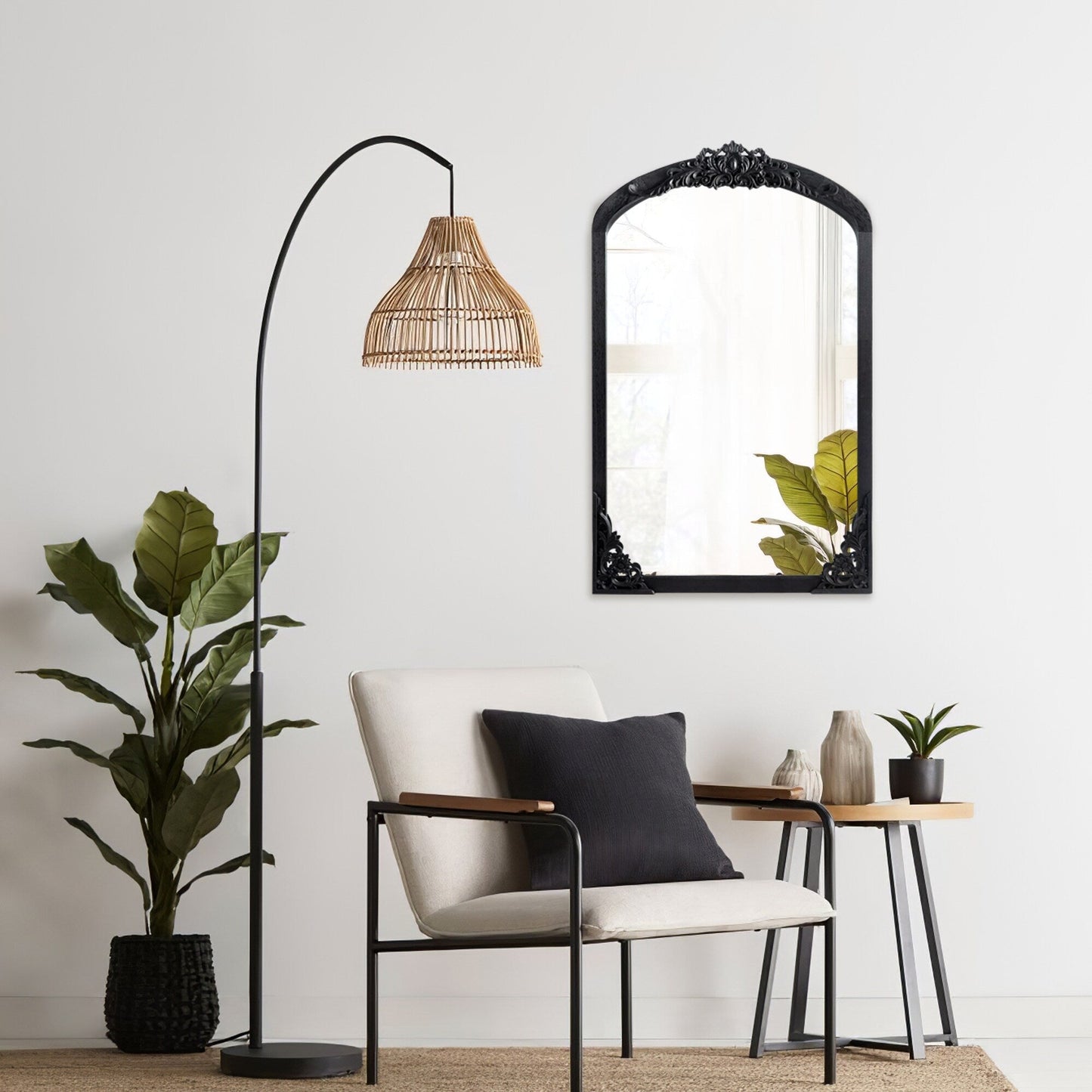 Specchio da terra a figura intera con arco e intaglio in legno massello