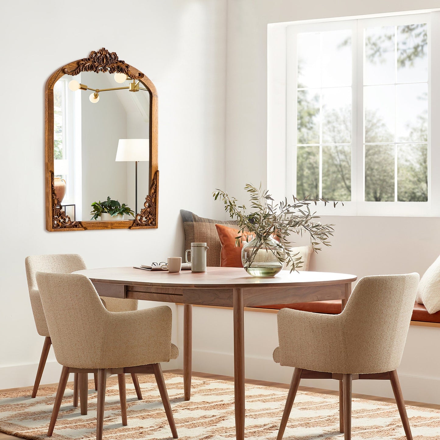 Specchio da terra a figura intera con arco e intaglio in legno massello