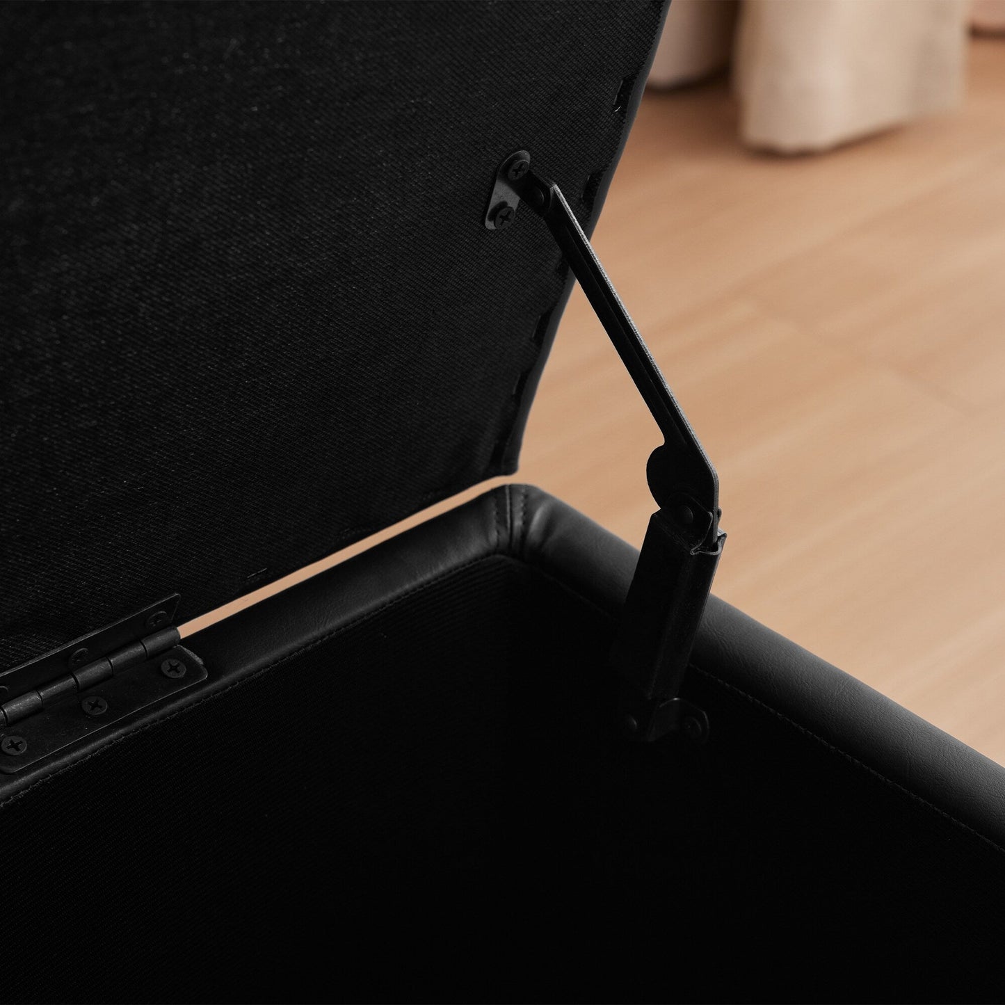 Pouf contenitore rettangolare imbottito con rivestimento in similpelle - 50,3 x 17,50 x 18 cm