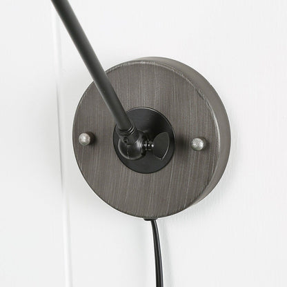 Set di 2 lampade da parete moderne a braccio oscillante regolabile, con spina o cablaggio diretto.