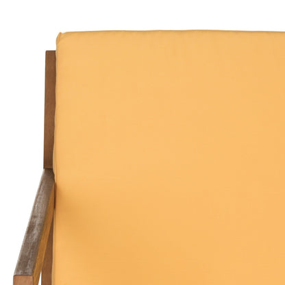 Sedia a dondolo da esterno Makaila di SAFAVIEH con cuscino - 66L x 79P x 97H (cm)