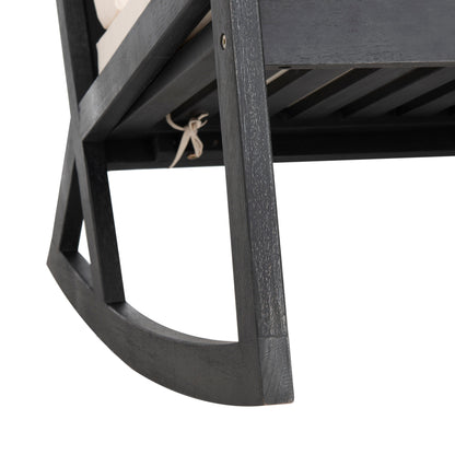 Sedia a dondolo da esterno Makaila di SAFAVIEH con cuscino - 66L x 79P x 97H (cm)