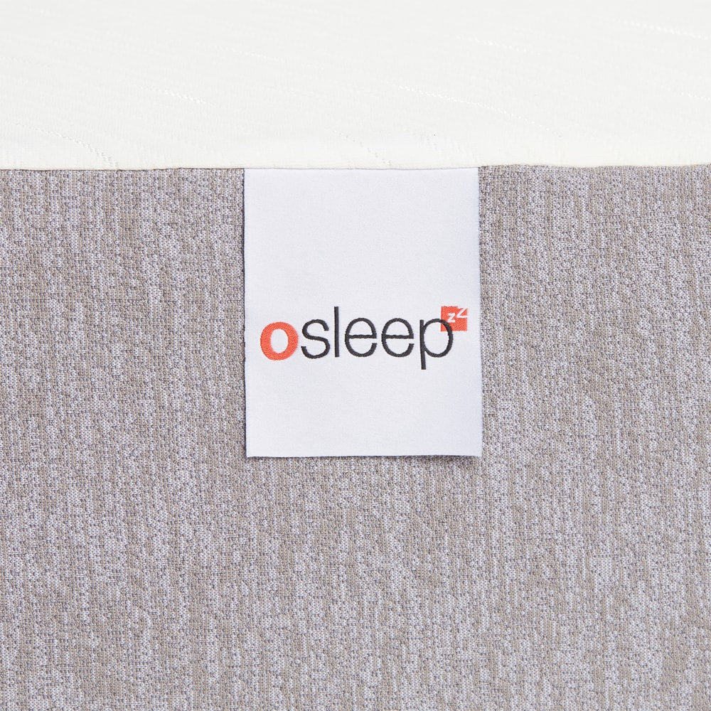 Materasso in schiuma di gel con memoria di forma Select Luxury da 14 pollici, a tenuta media.