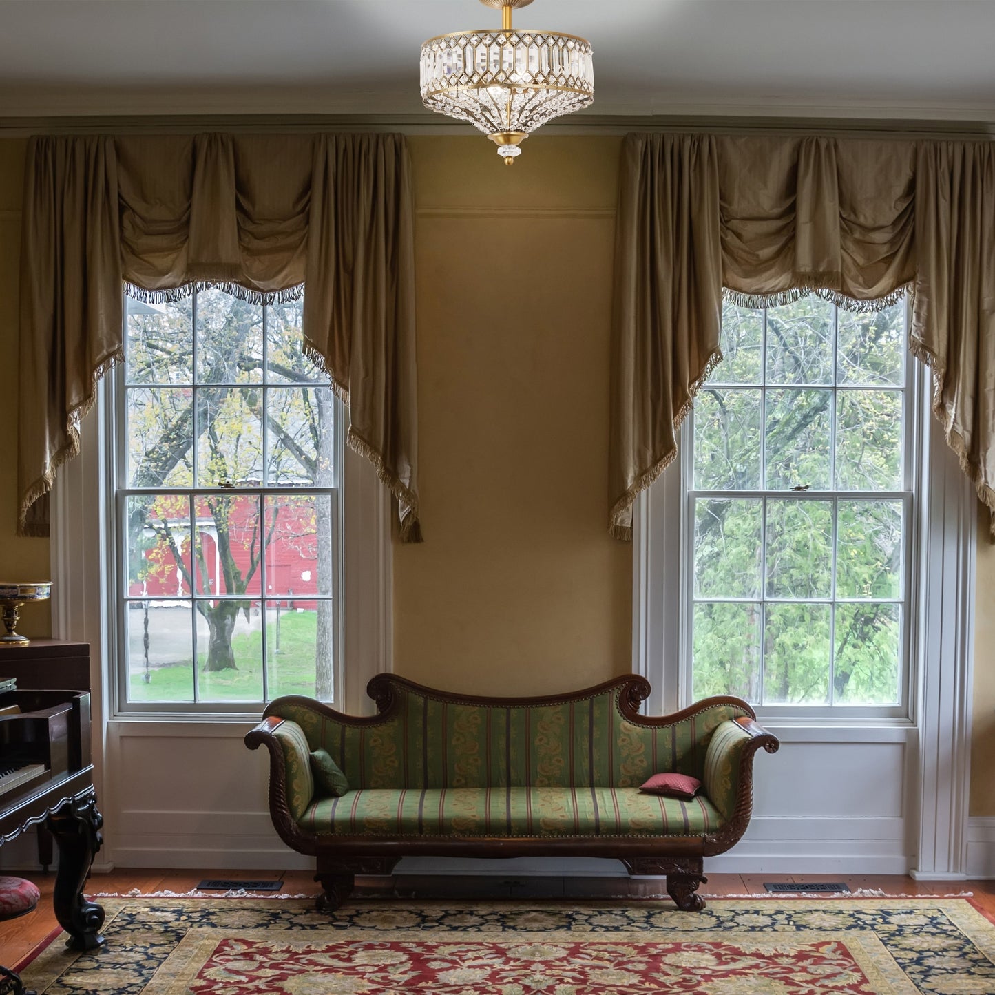 Lampada a sospensione semi-a soffitto Silver Orchid Furey in vetro a strati, color bronzo/oro - 37,5 cm L x 37,5 cm L x 38,8 cm H