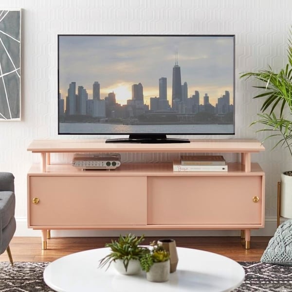 Mobile porta TV in legno Margo di Simple Living, stile Mid-Century Modern.