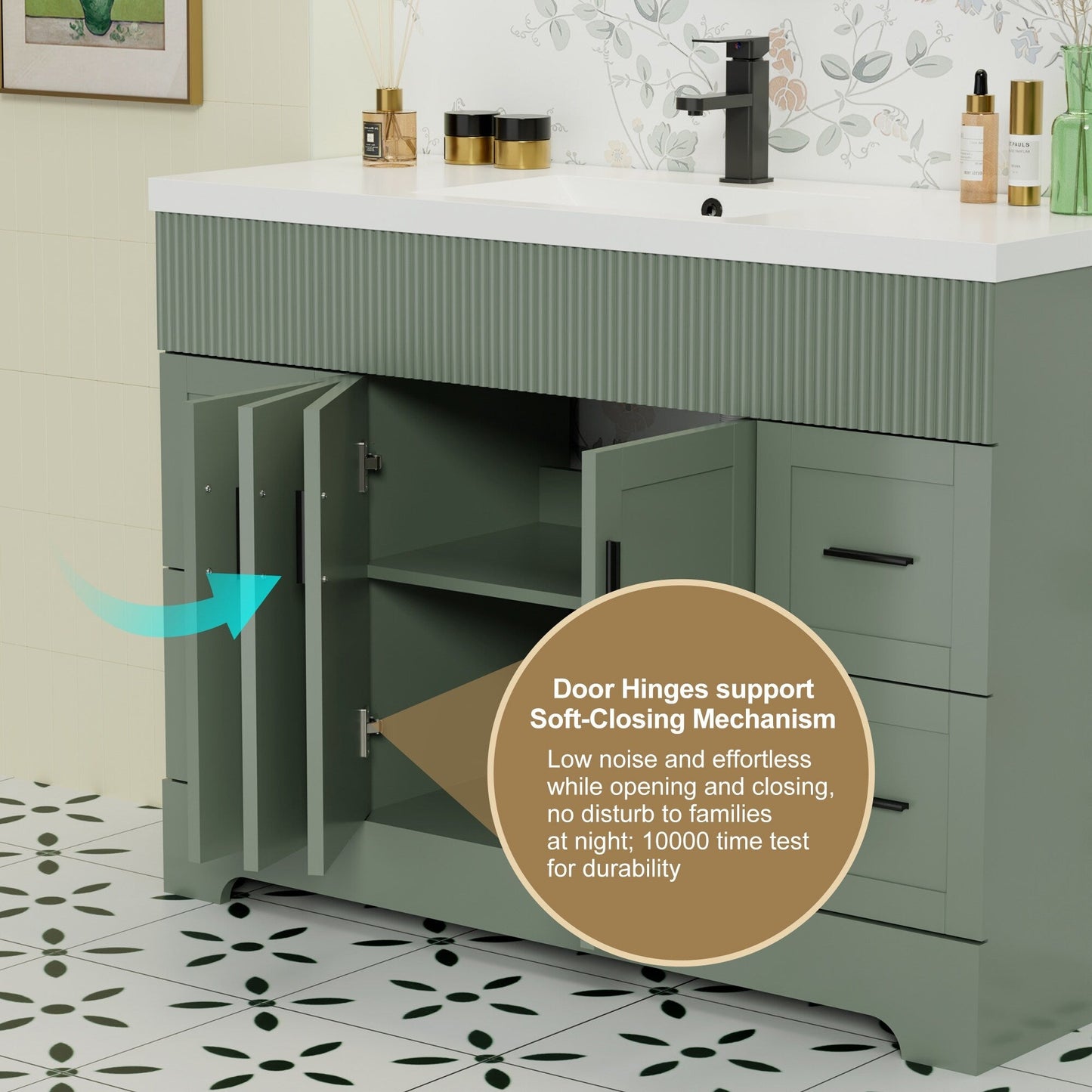 Set per bagno Wavy Line con mobile lavabo e miscelatore, disponibile nelle misure 30/36/48 pollici.