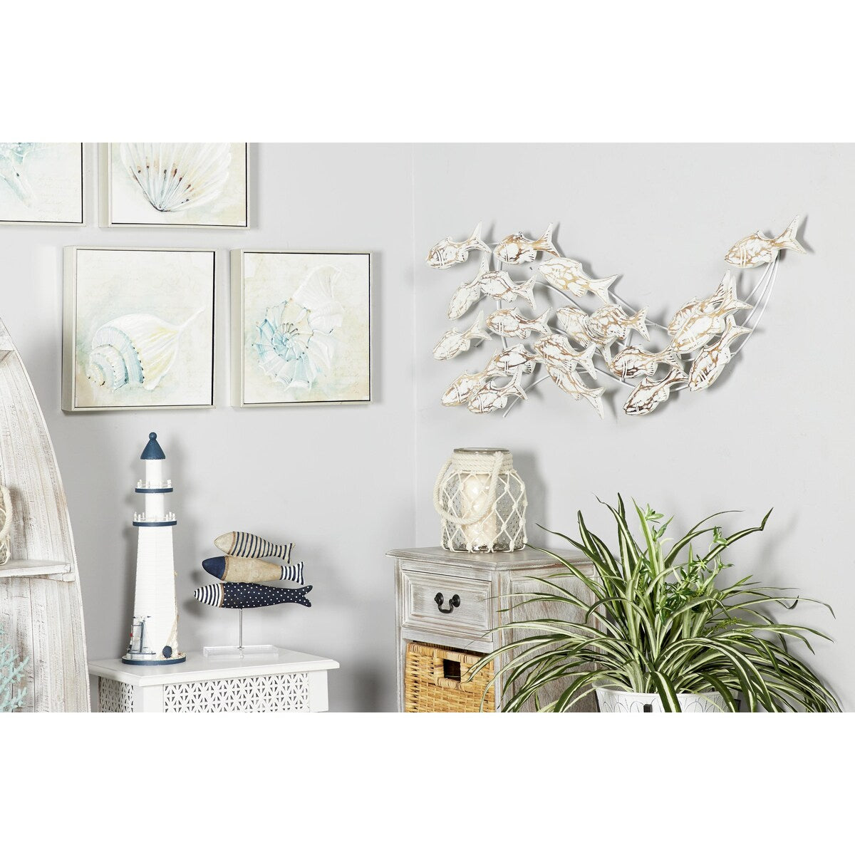 Decorazione murale per la casa a forma di pesce in legno, realizzata a mano, con effetto anticato marrone - Bianco - Roche River Decor