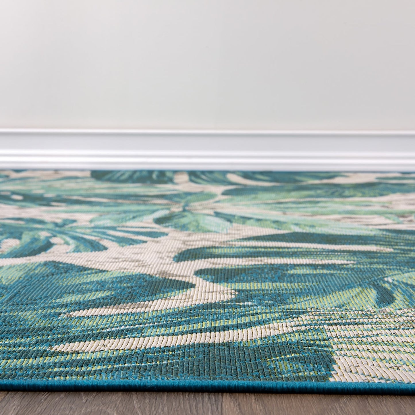 Tappeto decorativo da interno/esterno World Rug Gallery, modello Contemporary Tropical Floral.