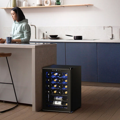 Frigorifero per vino/bevande da 17 pollici, 20 bottiglie, a colonna, con controllo digitale della temperatura.